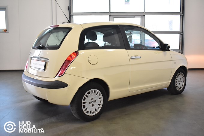 LANCIA YPSILON 1.2
